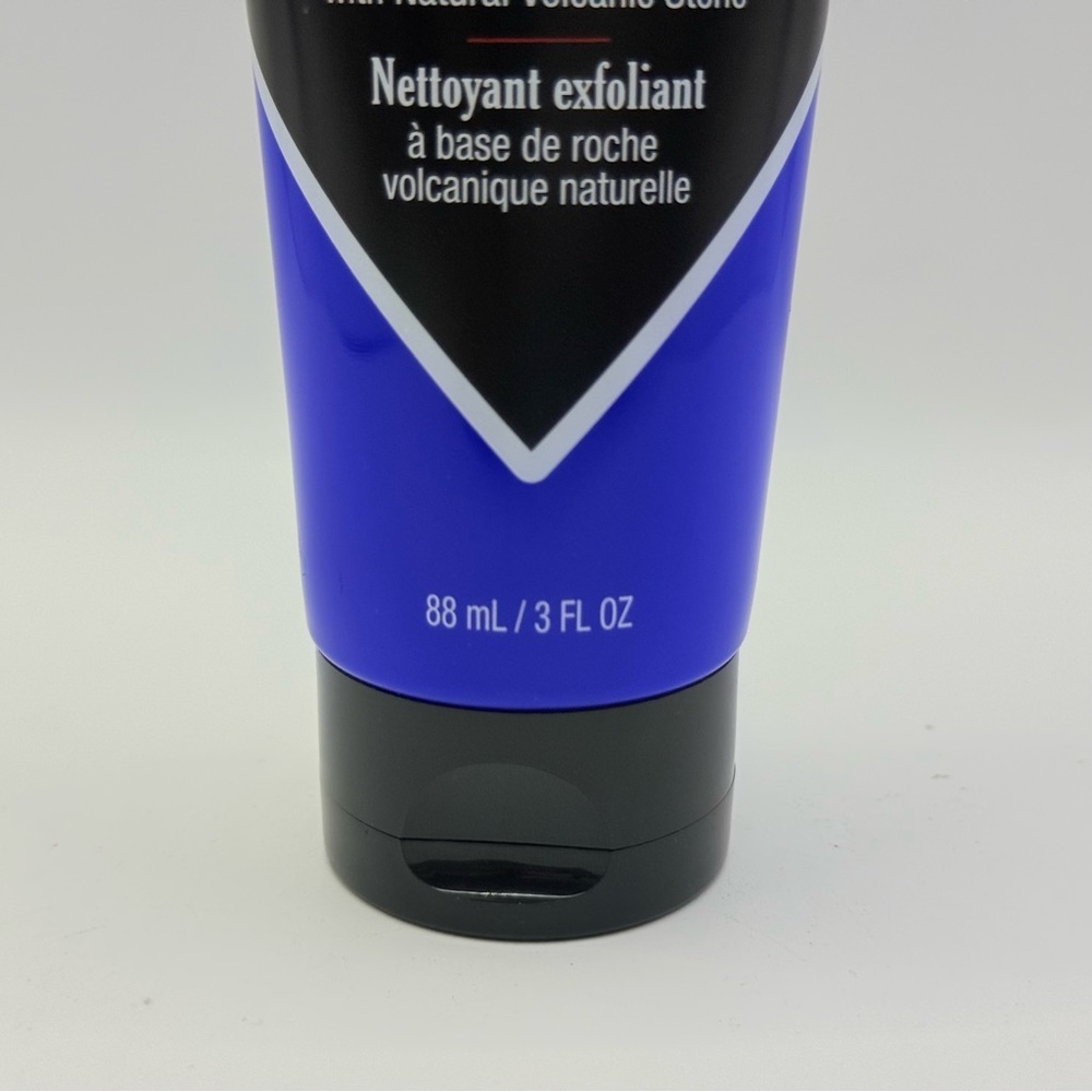 Jack Black Charcoal Body Buff Exfoliating Cleanser 3 oz Natural Volcanic Stone - Picture 3 of 7